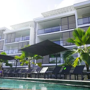 https://le-domaine-de-lanse-mitan.comcaribbean.com